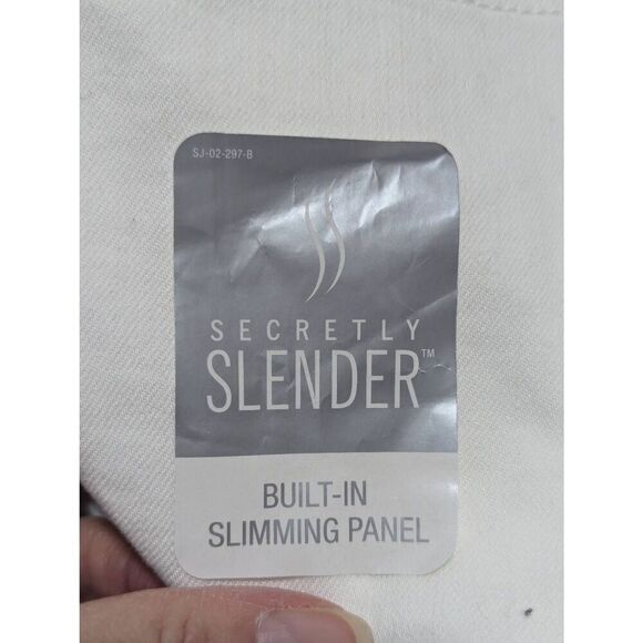 St. John's Bay Women's White Solid Skinny Leg Mid-Rise Jeans Size 22W NWT - Picture 6 of 8